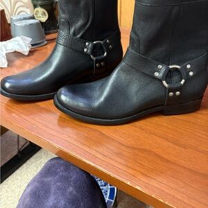 Frye Black Leather Women's Boots